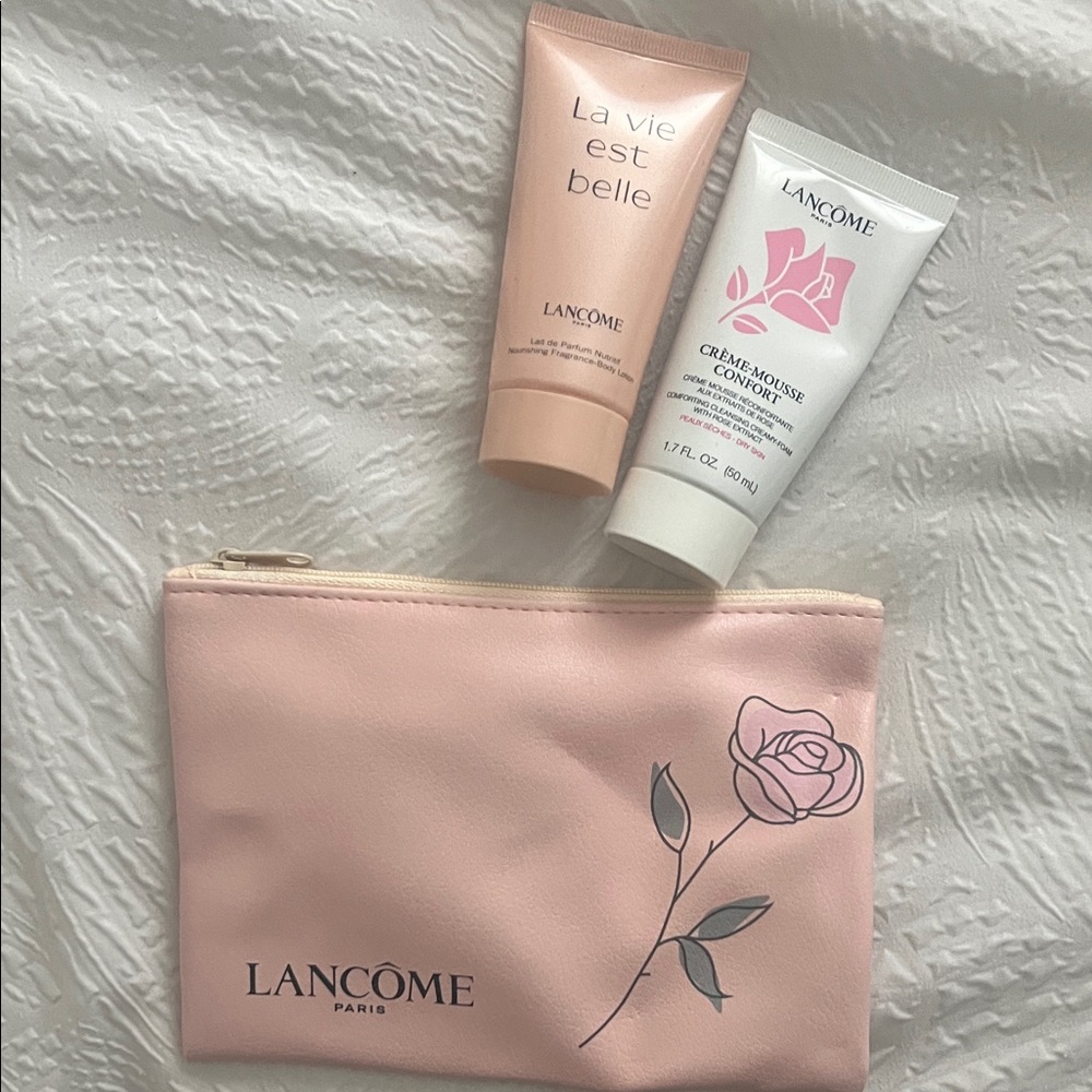 Lancôme Pink Cosmetic Bag with Set